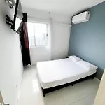 Apartamento 3 Habitaciones con Piscina cerca de las Playas de Cartagena